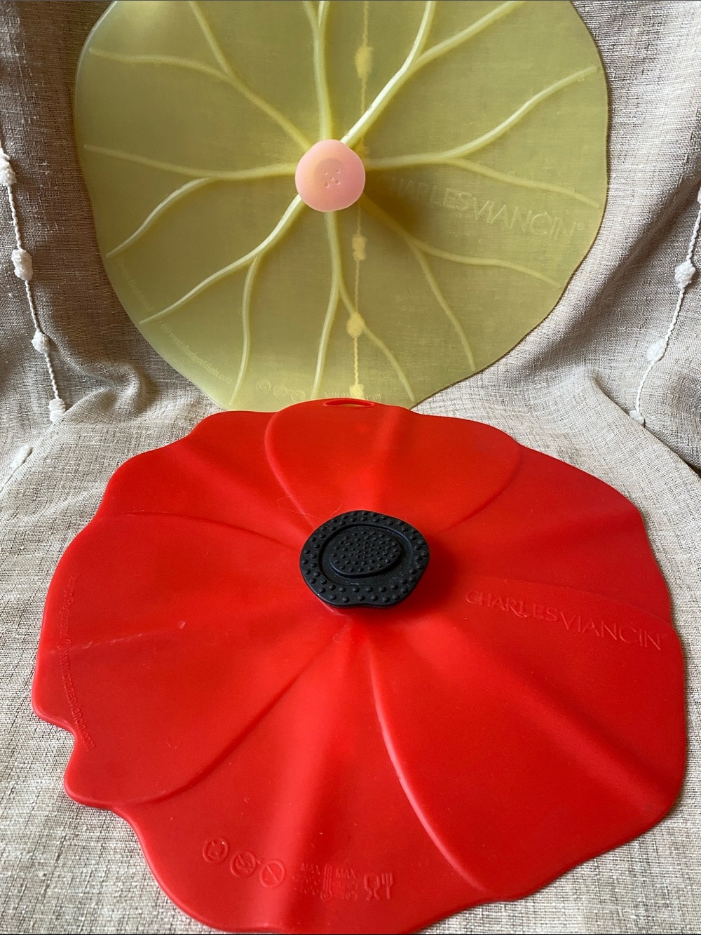 Charles Viancin Food Grade Silicone Lily pad  Lid and Poppy Lid Cover